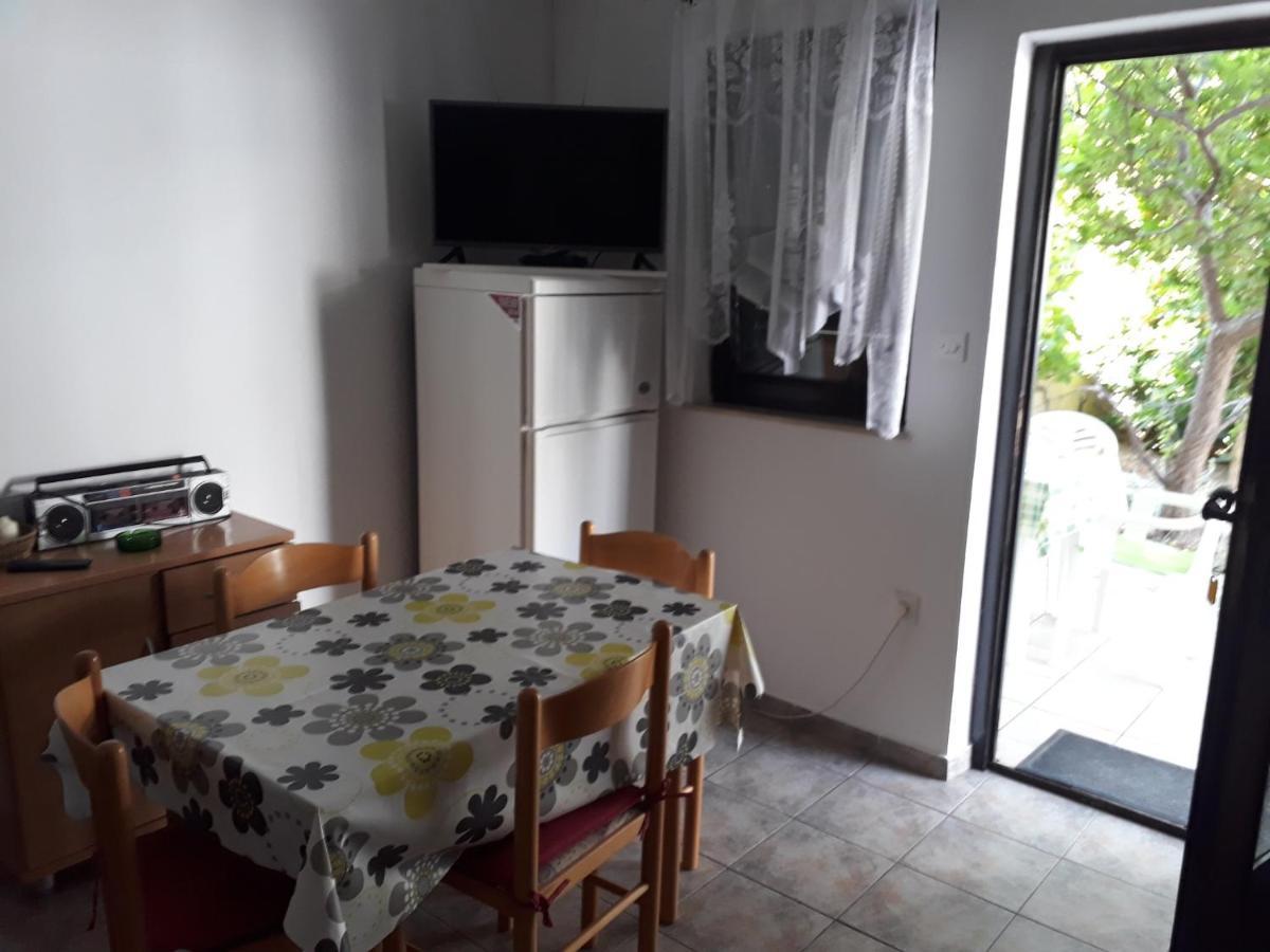 פג Apartments Sandi מראה חיצוני תמונה